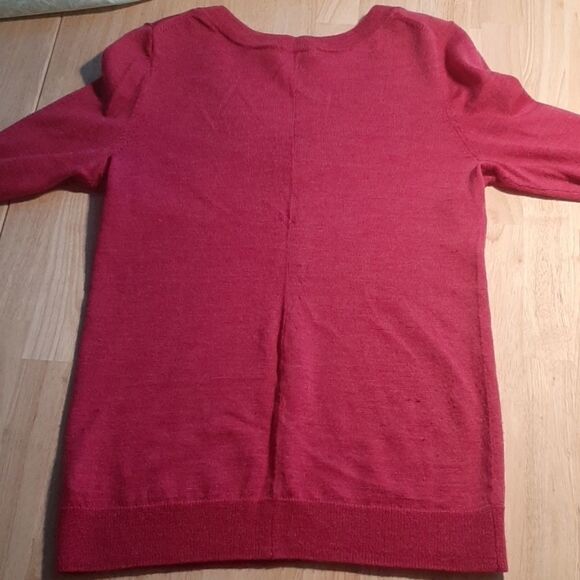 Wool v-neck sweater  - Picture 3 of 5